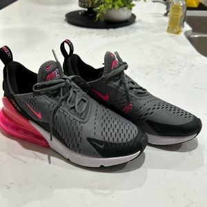 Nike Airmax 270, size 6.5 Y